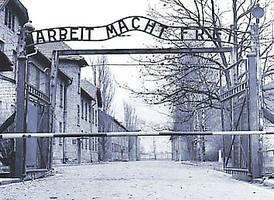 Entrée du camp d'Auschwitz